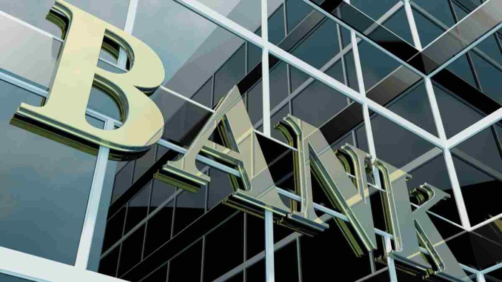 Merchant Banks