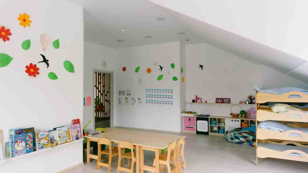 How to Start a Crèche